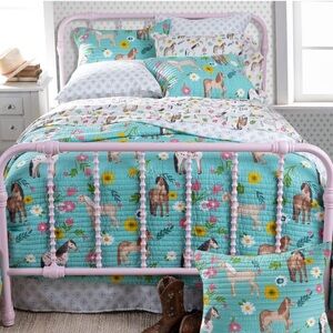 Girls Western Horse Quilt